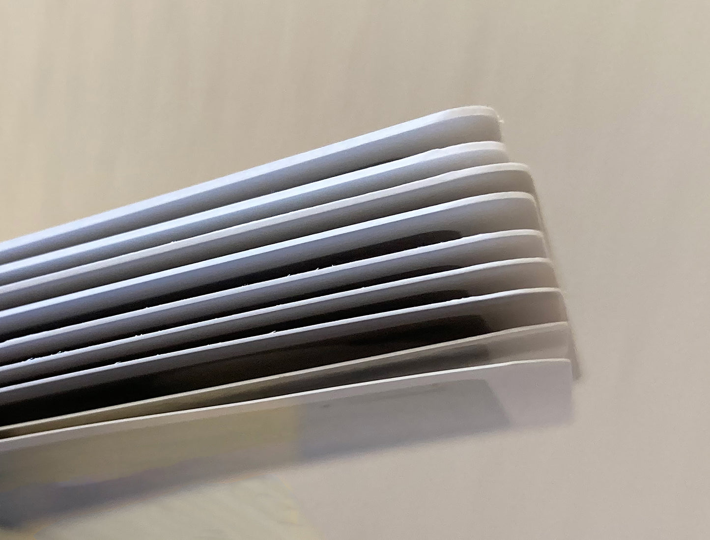 感覚の過敏さを才能に!カードゲーム「指感覚 第3版」