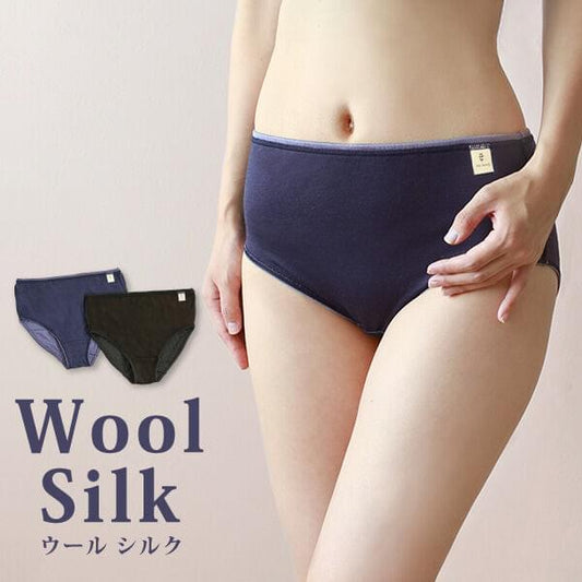 ウールシルク シンプルショーツ ネイビー